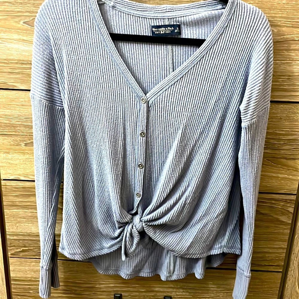 Abercrombie and Fitch blue knit sweater